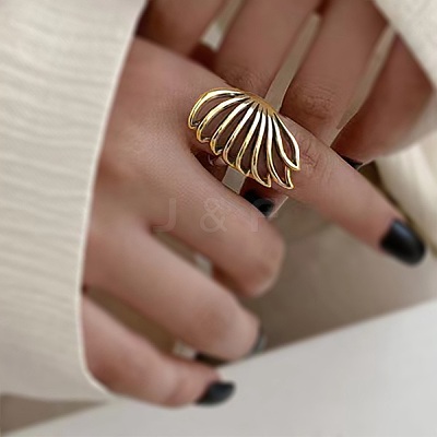 Minimalist Hollow Feather Brass Finger Ring for Women UI5232-1-1