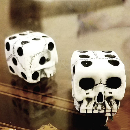 Resin Skull Dices PW-WG77031-01-1