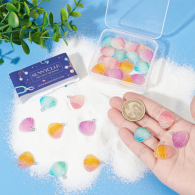 32Pcs 4 Colors Gradient Color Transparent Resin Pendants RESI-SC0003-31-1