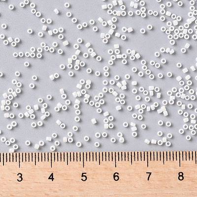 TOHO Round Seed Beads SEED-JPTR15-0401-1