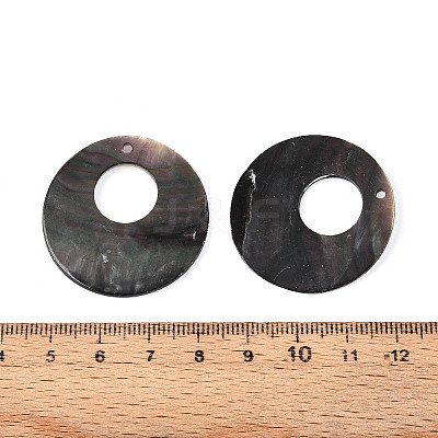 Natural Black Lip Shell Pendants SHEL-N038-18-1