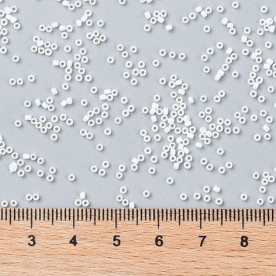 TOHO Round Seed Beads SEED-JPTR15-0761-1