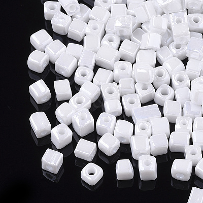 6/0 Glass Seed Beads SEED-S026-03A-01-1