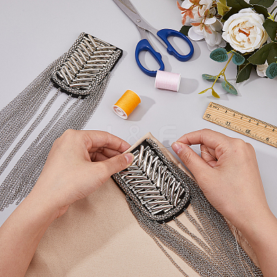 2Pcs Fashionable Iron Tassel Epaulettes FIND-FH0009-47-1