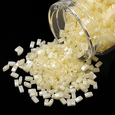 MIYUKI Half TILA Beads SEED-X0054-HTL513-1