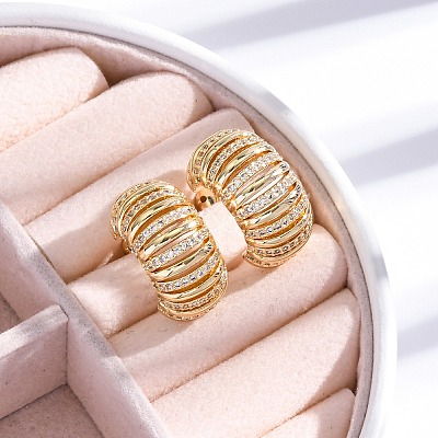 Rack Plating C-shaped Brass Micro Pave Clear Cubic Zirconia Stud Earrings for Women EJEW-C125-25G-1