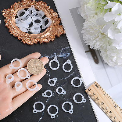 60Pcs 2 Style Silicone Pendant SIL-GF0001-42C-1