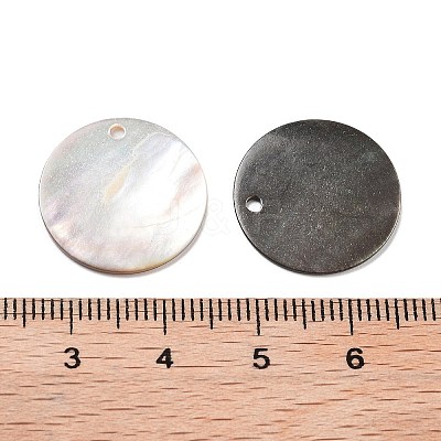 Natural White/Black Shell Carved Pendants SSHEL-D084-01C-1