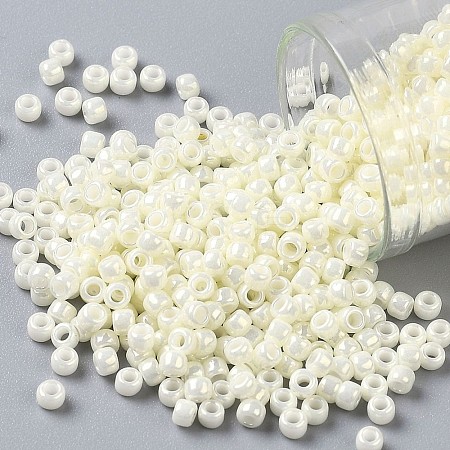 TOHO Round Seed Beads SEED-XTR08-0122-1