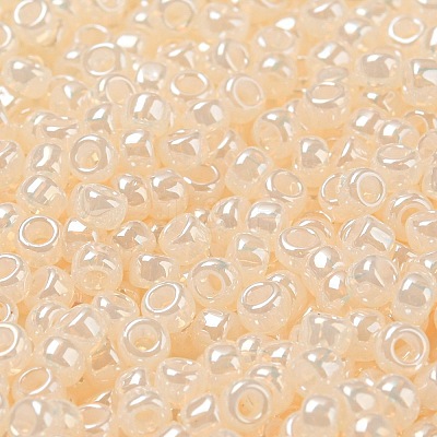 TOHO 8/0 Round Beads SEED-XTR08-0147-1