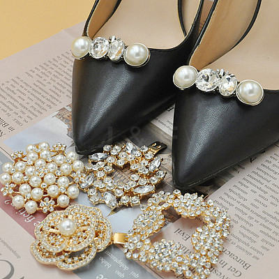 2 Pairs Rhinestone with Plastic Pearl Shoe Decoration AJEW-DR0001-43-1