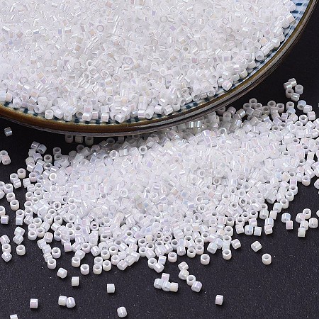 MIYUKI Delica Beads SEED-X0054-DB0202-1