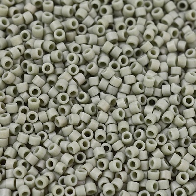 MIYUKI Delica Beads X-SEED-J020-DB2282-1