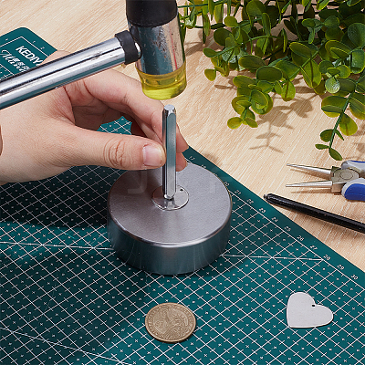 Flat Round Iron Block Jewelry Making Bench Tool Mini Forming Metalworking TOOL-WH0136-185D-1