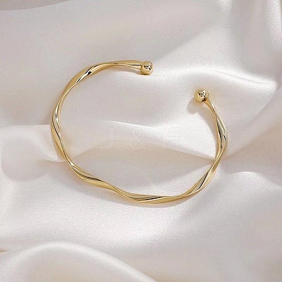 Twisted Alloy Cuff Bangles for Woman WGB7D3A-02-1
