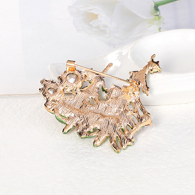 Christmas Tree Enamel Pin with Rhinestone XMAS-PW0001-264-1