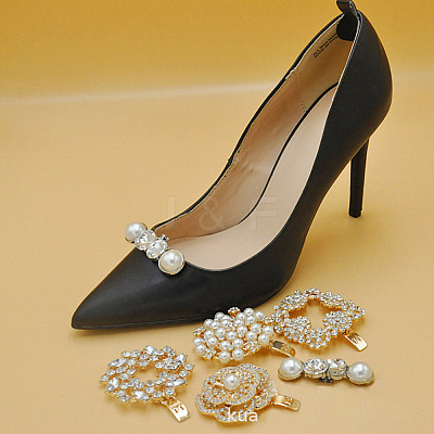 2 Pairs Rhinestone with Plastic Pearl Shoe Decoration AJEW-DR0001-43-1