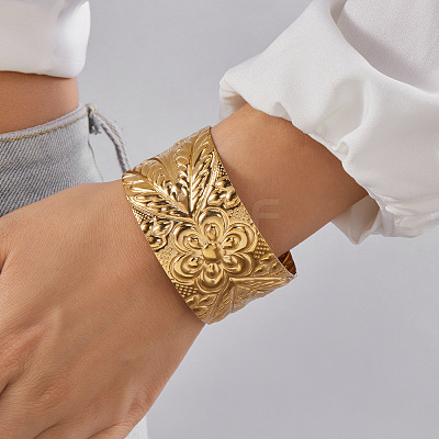 Stylish Stainless Steel Cuff Bangles for Women FS-WG5EAE8-07-1