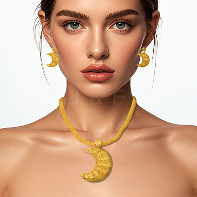Brass Hollow Moon Pendant Necklaces & Earring Sets FS-WGD9A46-01-1
