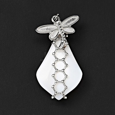 Natural White Shell Pendants SSHEL-C010-03P-1