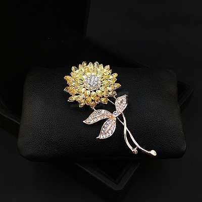 Flower Rhinestone Brooch PW-WGE33ED-01-1