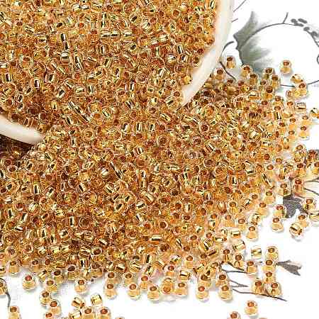 TOHO 8/0 Round Beads SEED-XTR08-0701-1