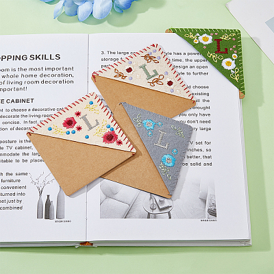 4Pcs 4 Style Felt Embroidery Bookmarks FIND-HY0003-46L-1