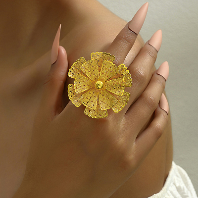 Elegant Hollow Flower Design Iron Cuff Ring for Women Wedding Party PY5913-1
