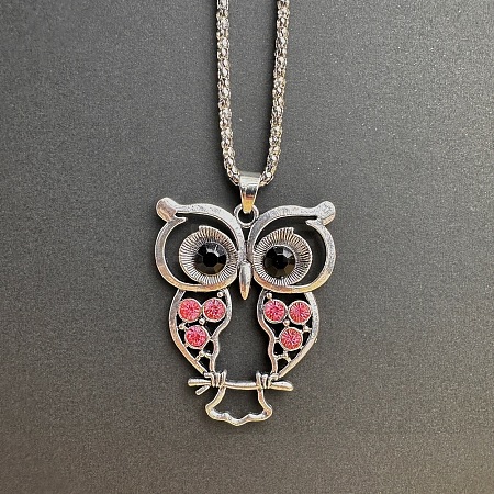 Vintage Alloy Rhinestone Hollow Carved Owl Pendant Necklaces for Women TQ3246-3-1