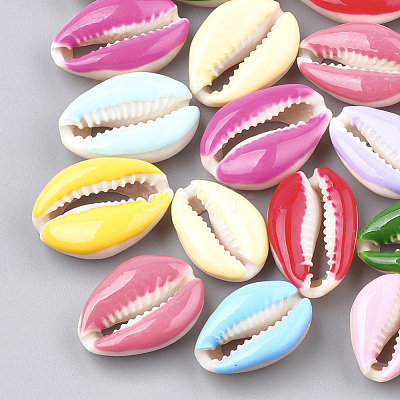 Natural Cowrie Shell Beads X-SHEL-S274-04-1
