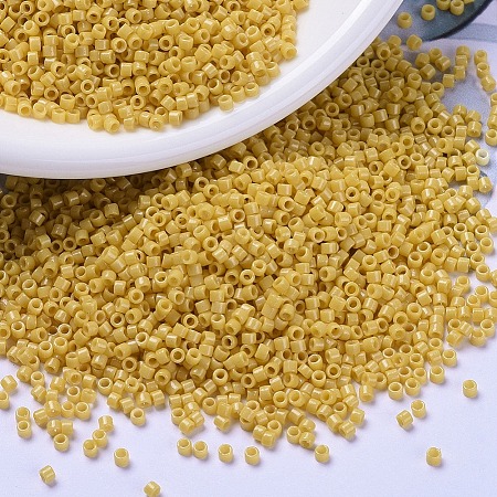 MIYUKI Delica Beads SEED-X0054-DB2102-1