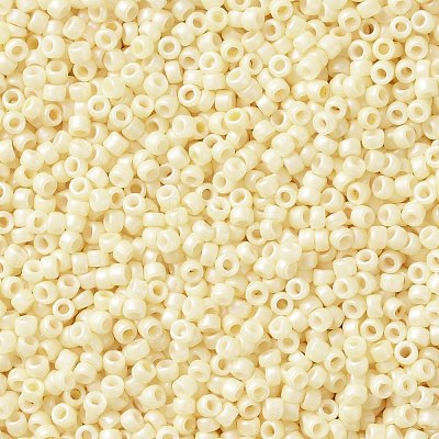TOHO Round Seed Beads SEED-XTR15-0762-1