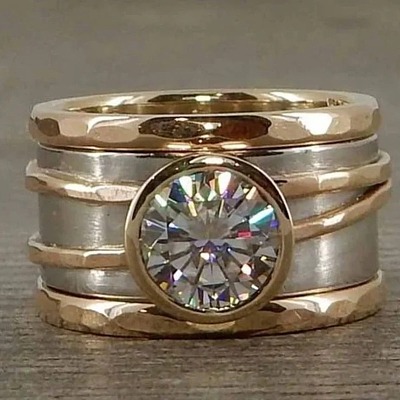 Zinc Alloy with Clear Cubic Zirconia Finger Rings for Men FS-WGA03B7-05-1
