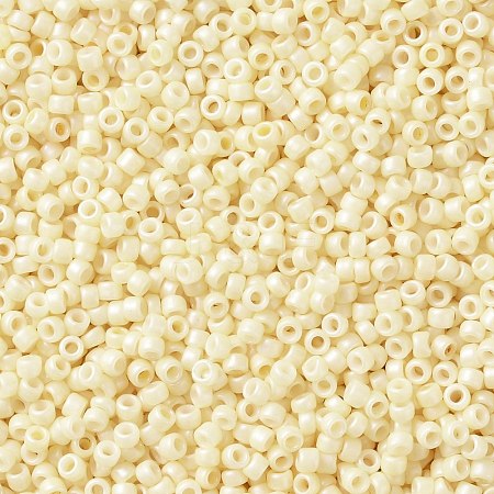 TOHO Round Seed Beads SEED-XTR15-0762-1