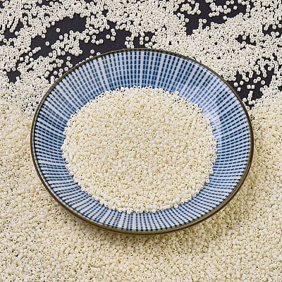 MIYUKI Delica Beads X-SEED-J020-DB0883-1