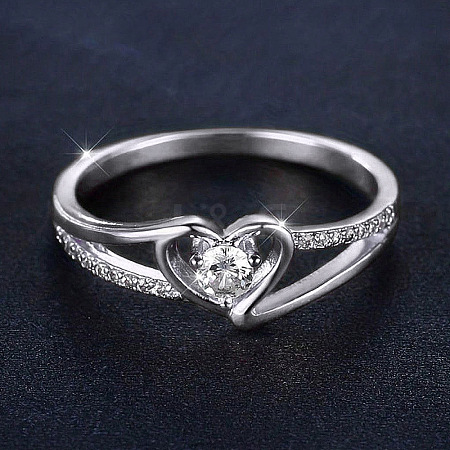 Heart Brass Micro Pave Clear Cubic Zirconia Finger Rings FS-WG243FC-07-1