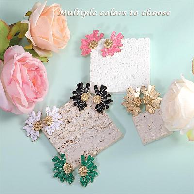 Vintage Flower Stud Earrings for Women JE1095D-1