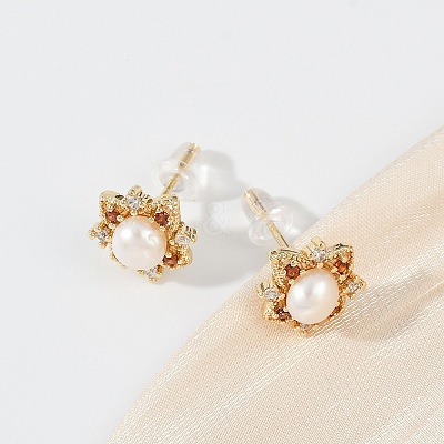Brass Imitation Pearl Stud Earrings KK-D301-07G-1