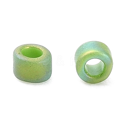 TOHO Round Beads X-SEED-TR15-2633F-1