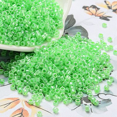 Electroplate Transparent Glass Seed Beads SEED-S042-16A-07-1
