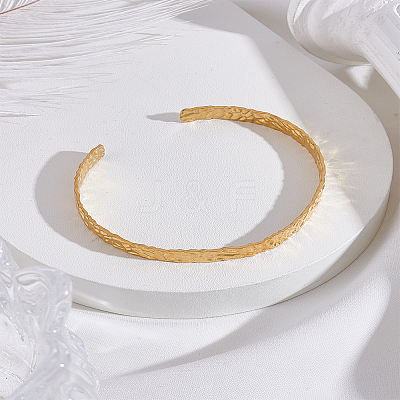 1Pc Textured Stainless Steel Open Cuff Bangle for Women BJEW-LP0003-36-1