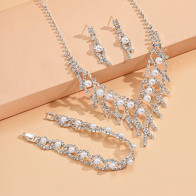 Horse Eye Alloy Crystal Rhinestone & Plastic Pearl Chain Necklaces & Stud Earrings & Bracelets Sets  FS-WG3003B-01-1
