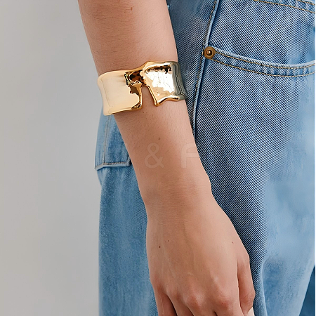 Exaggerated 304 Stainless Steel Open Cuff Bangles JN8836-1