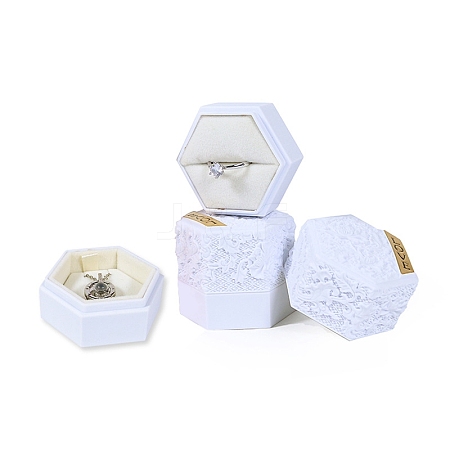 Embossed Hexagon Plastic Ring Storage Boxes PW-WG7B998-03-1