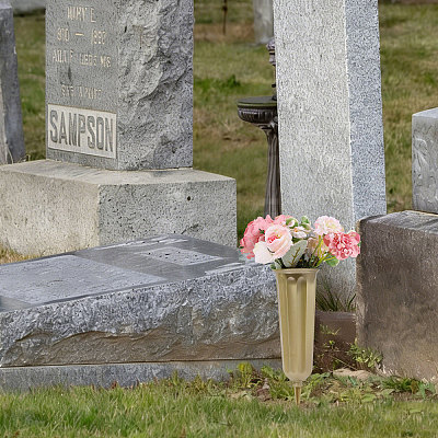 Plastic Cemetery Vase with Stake AJEW-WH0709-444A-1