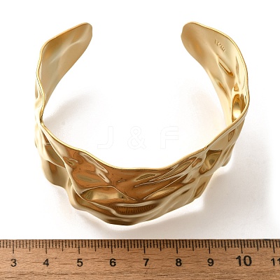 Textured 304 Stainless Steel Cuff Bangles for Women LS-STAS-Z108-09G-02-1