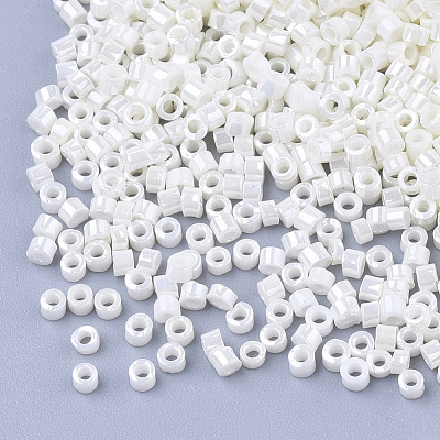 Glass Cylinder Beads SEED-Q036-01A-F04-1