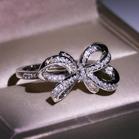 Bowknot Alloy with Crystal Rhinestone Finger Rings for Women FS-WG361F1-04-1