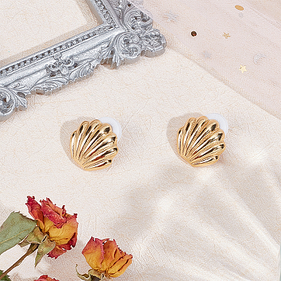 1 Pair Vintage Brass Stud Earrings EJEW-AN0004-55-1