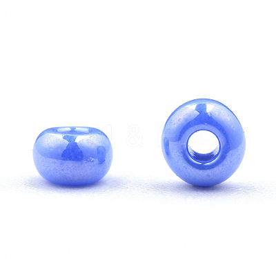 8/0 Czech Opaque Glass Seed Beads SEED-N004-003A-26-1